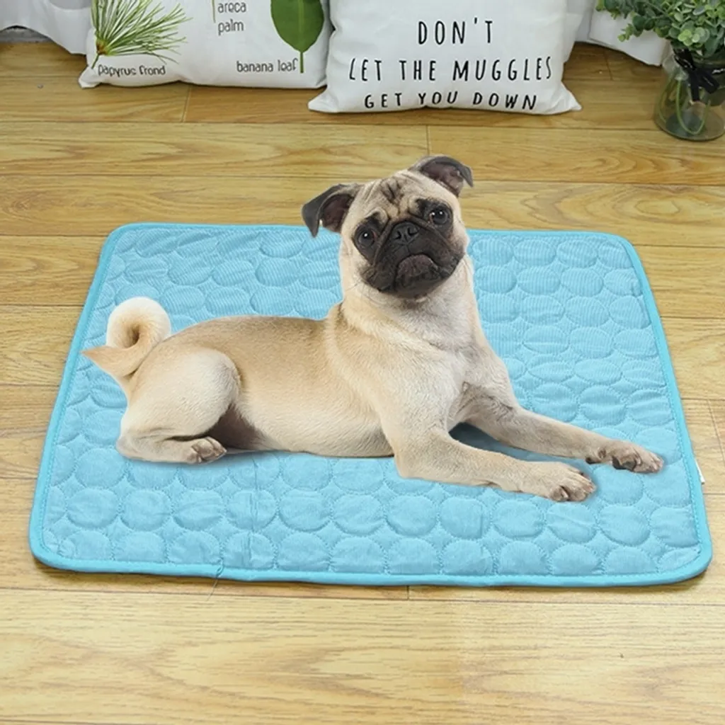 Manta Refrescante, com Gel, para Cães e Gatos, Autorefrescante, 70x55 Cm AQUAFORGE