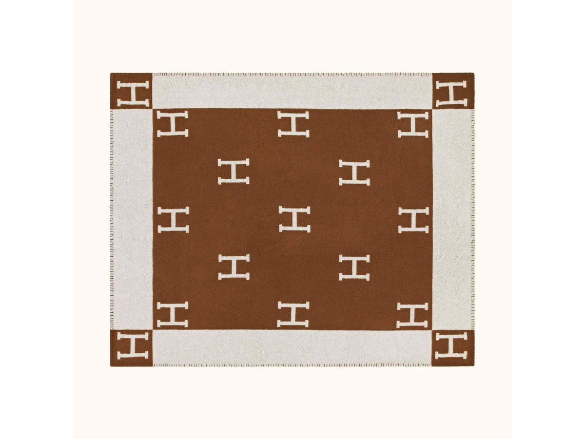 Cobertoralmofada Decorativa De 45x45cm Em Imitação De Cashmere (800g) Na Cor Café (enchimento Não Incluído).