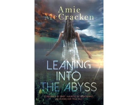 Livro Leaning Into The Abyss De Amie Mccracken (inglês)