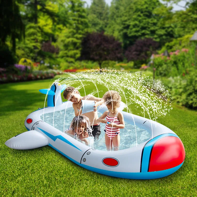 Piscina Infantil Ao Ar Livre com Área de Recreação AQUAFORGE