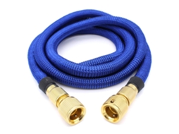 Mangueira De Jardim Retrátil Extensível Com Conectores De Metal Para Irrigação,limpeza E Lavagem De Carros Btforus (2.5m)