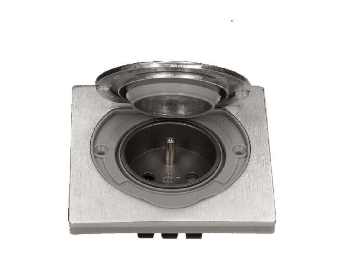 Tomada Eléctrica Estanque 2Pe em Aço Inoxidável Ip55 ORNO