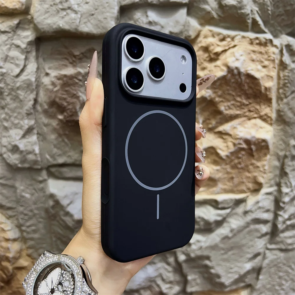 Capa Magnética Magsafe Para Iphone 17 Pro (preta), Feita De Silicone Líquido, Com Toque Suave.