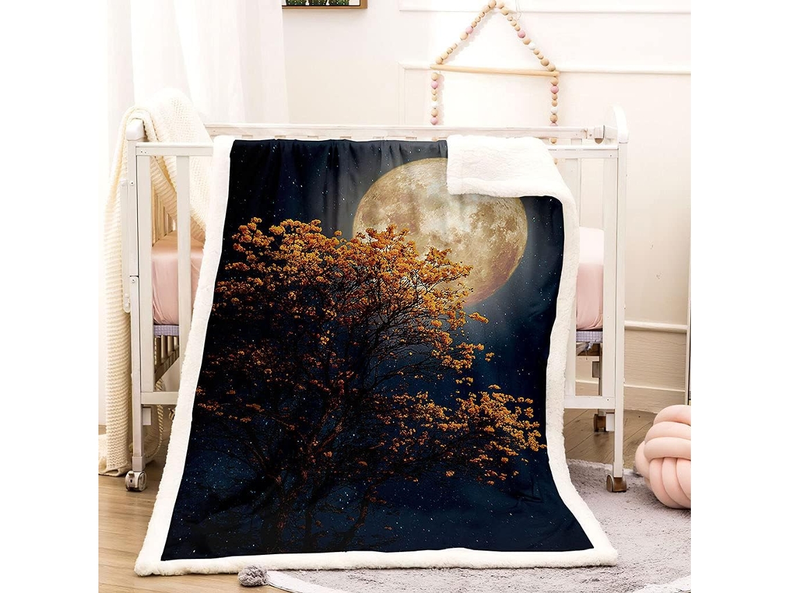 Manta com Estampa de Árvores Dourad em Microfibra 130x150cm