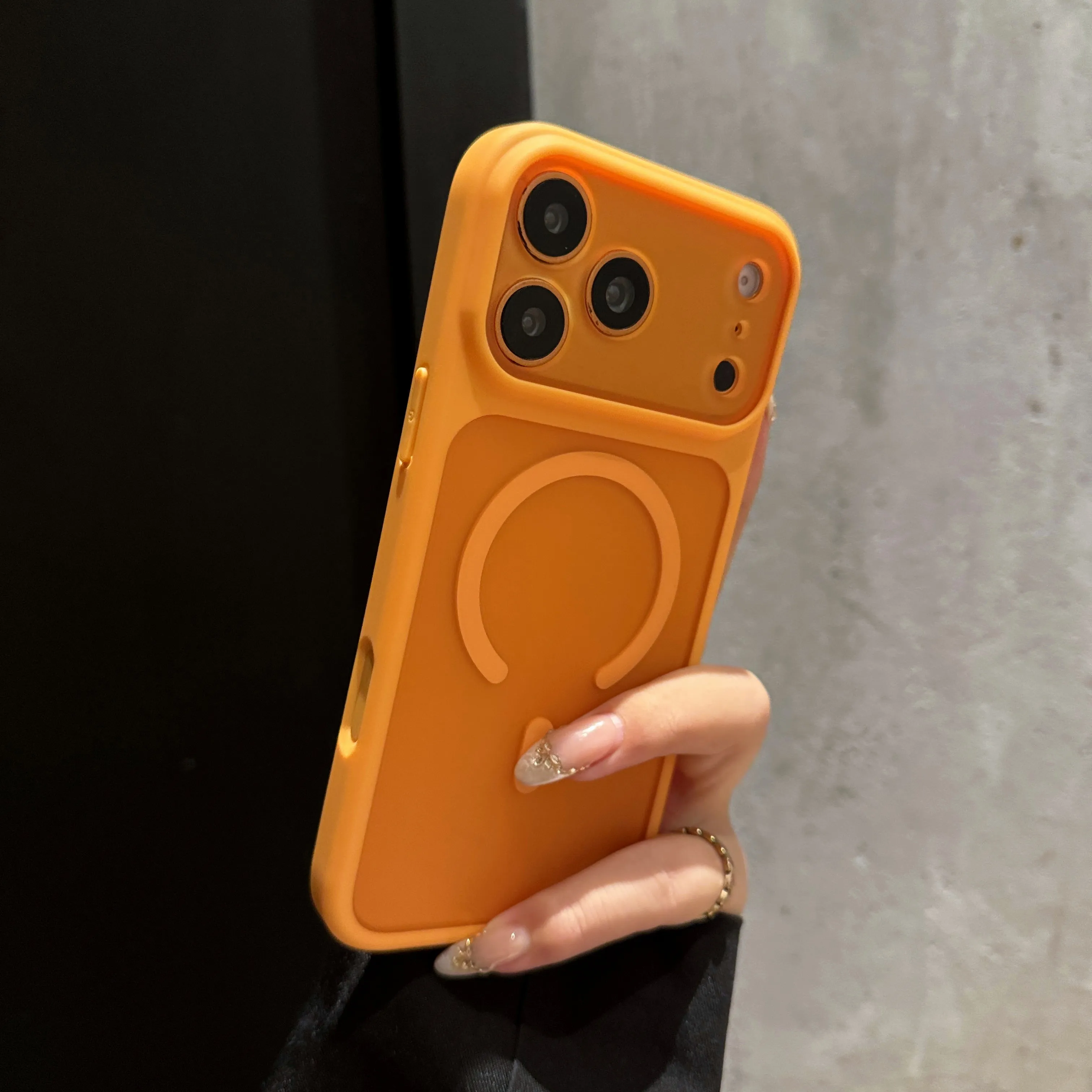 Capa Protetora Transparente Fosca Para Câmera (iphone 16 Laranja) Com Moldura Macia À Prova De Choque.