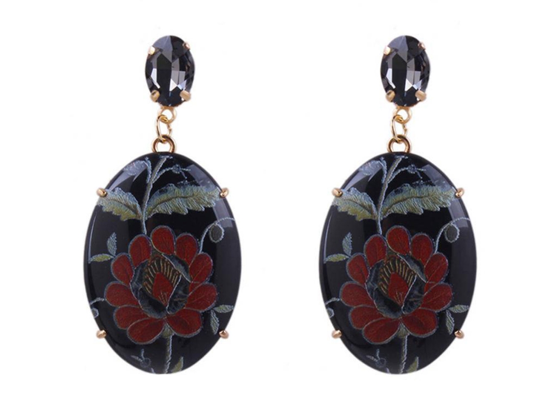 Brinco Vintage Chinoiserie Design Oval Diamante Imitado