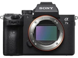 Máquina Fotográfica SONY A7 Mark III  (Full-Frame)