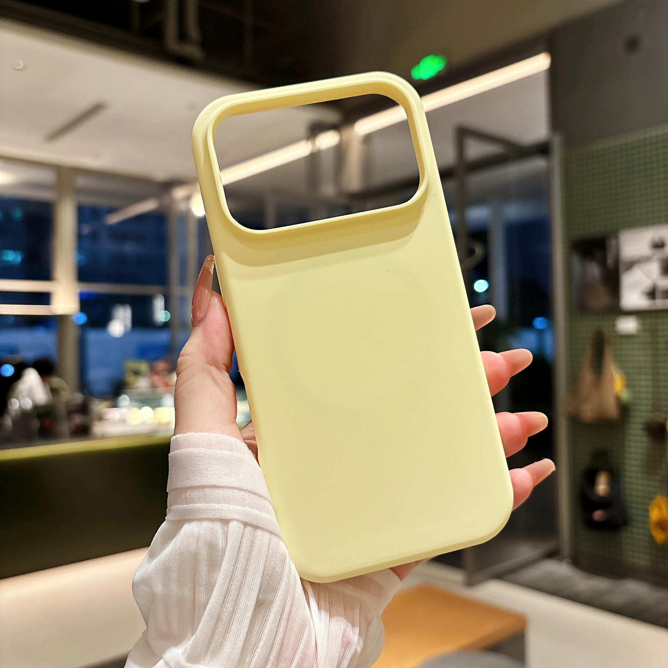 Capa Protetora Oficial Magsafe Em Silicone Líquido Para Iphone 14 Pro (amarela)