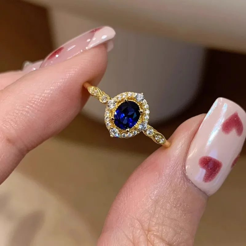 Anel de Noivado de Luxo com Zircônia Azul Oval para Mulheres, Aliança de Casamento em Ouro. MDUG