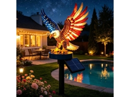 Luminária solar de jardim, decoração patriótica para o dia.