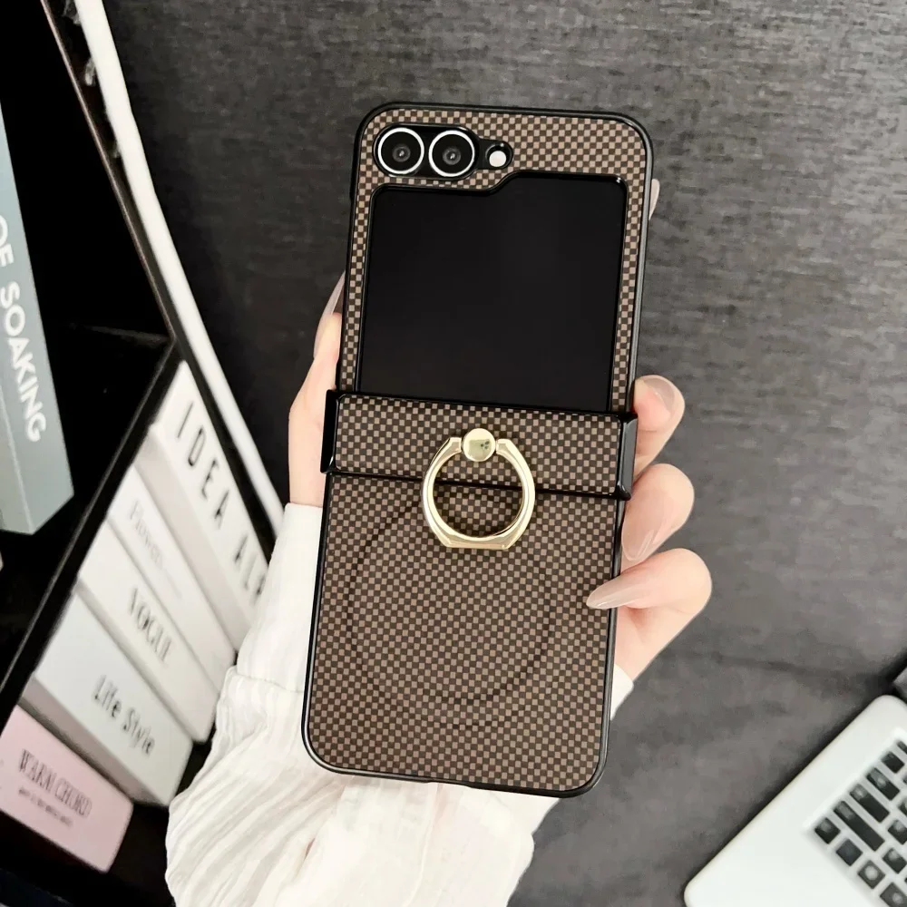(marrom, Galaxy Z Flip7 Fe) Capa Magnética De Couro Com Padrão Xadrez E Suporte De Anel Articulado Para Celular.