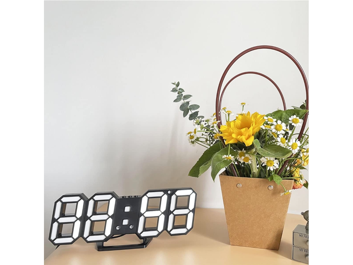 Despertador Digital 3d, Relógio Despertador de Parede Led com Número e Hora, com 3 Ajustes Automáticos de Brilho, Data de 12/24 Horas, Tempe EHSTMIND