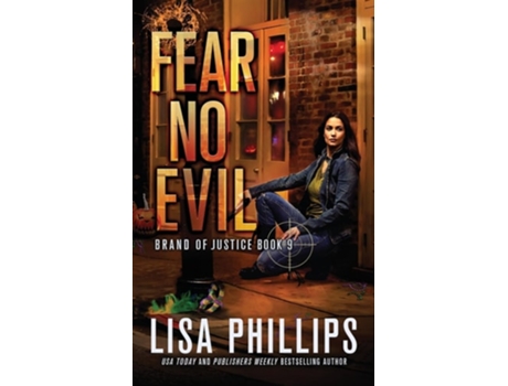 Livro Fear No Evil de Lisa Phillips (Inglês)