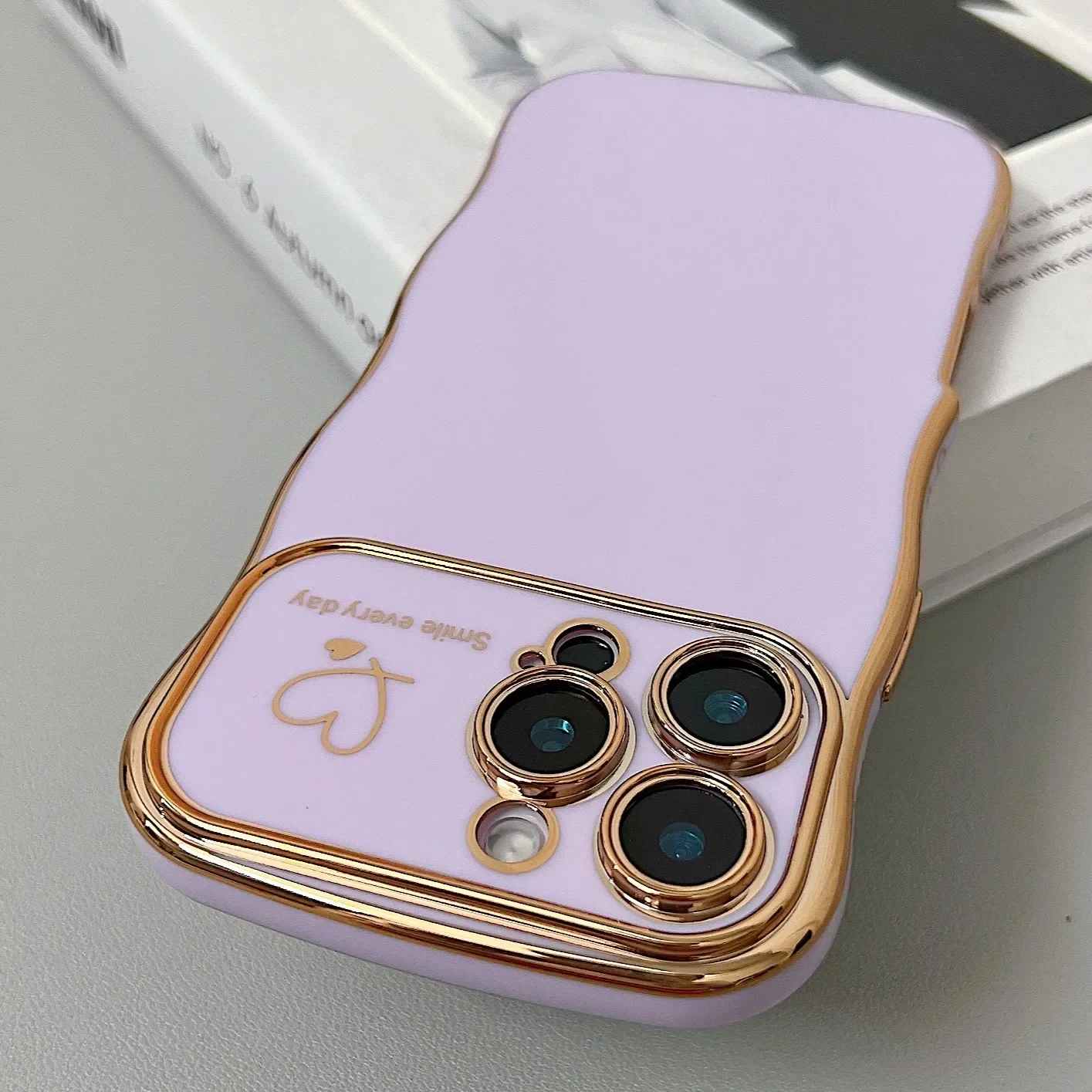 Capa De Tpu Eletroplaqueada Em Formato De Coração Ondulado (iphone 14, Roxo Claro), Adequada Para Iphone, Proteção Contra Impactos.