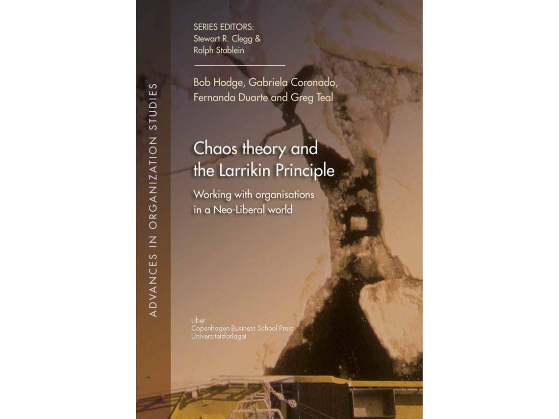 Livro Chaos Theory the Larrikin Principle de Bob Hodge, Gabriela Coronado et al. (Inglês)