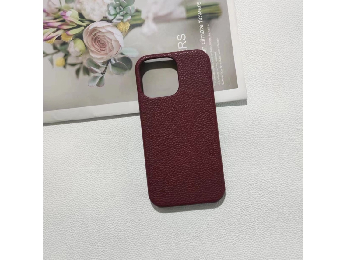 Capa Rígida De Couro Bordô Para Iphone 17 Air, Com Proteção Parcial Contra Superaquecimento E Dissipação De Calor.