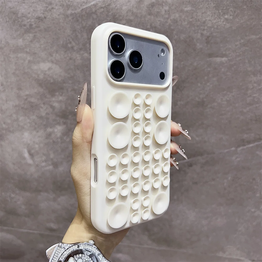 Capa De Silicone Redonda À Prova De Choque Com Ventosa Para Iphone 17 Pro Max (branco Creme).