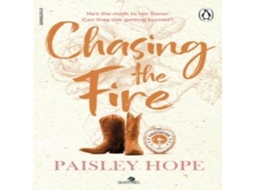 Livro Chasing the Fire de Paisley Hope (Inglês)