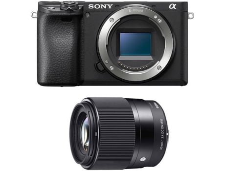 Máquina Fotográfica SONY A 6400 + Sigma 30mm 1.4 (APS-C)