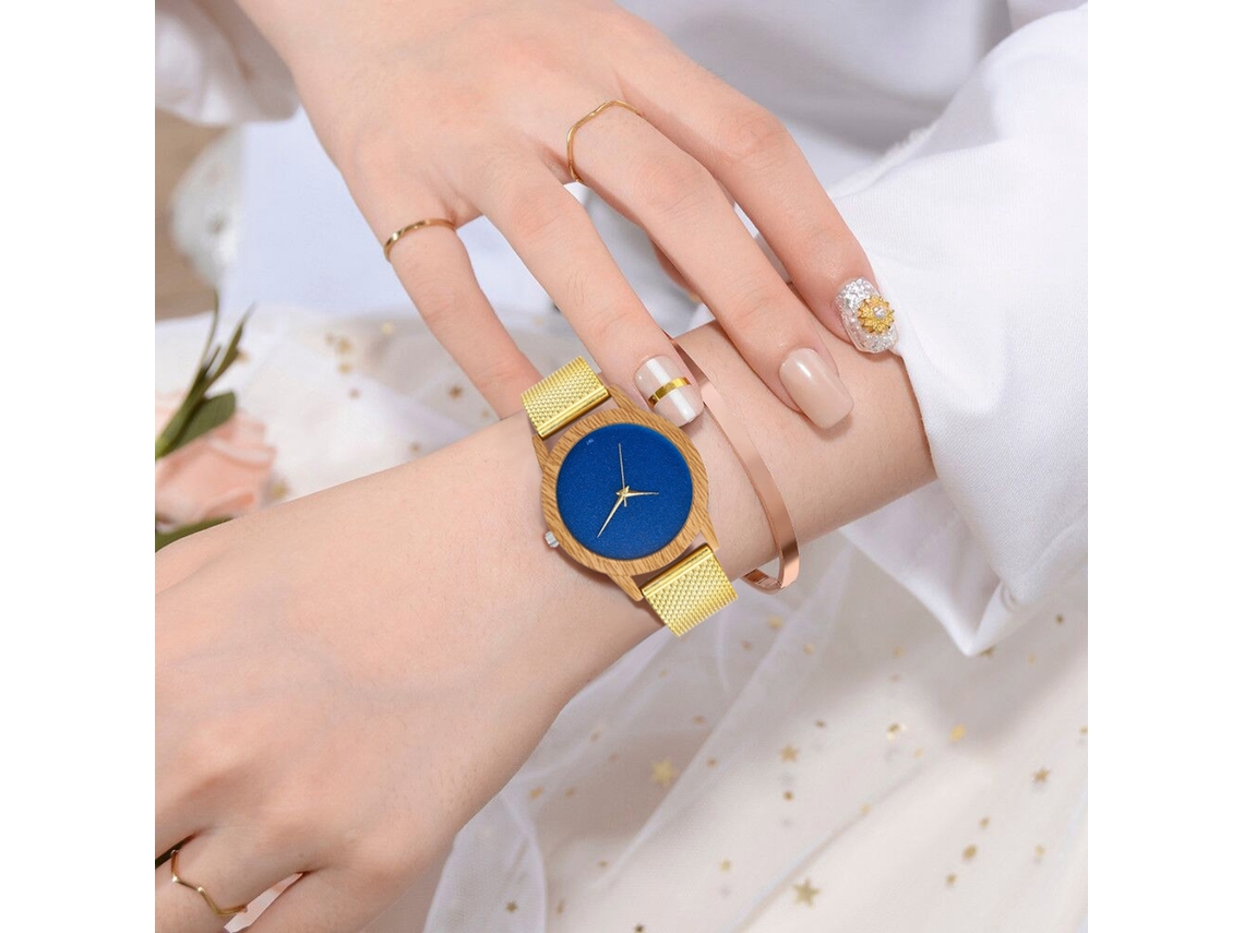 Relógio Casual Unissex de Pulseira de Silicone com Ponteiro Dourado e Movimento de Quartzo