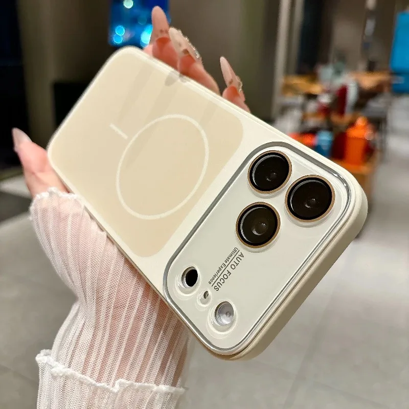 Capa Protetora De Silicone Dedicada Ao Carregamento Sem Fio Para Iphone 17 (branco), Com Formato De Bloco De Acrílico.