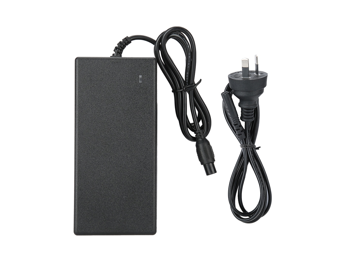 Adaptador De Energia De Mesa Com 3 Interfaces E Indicador De Luz