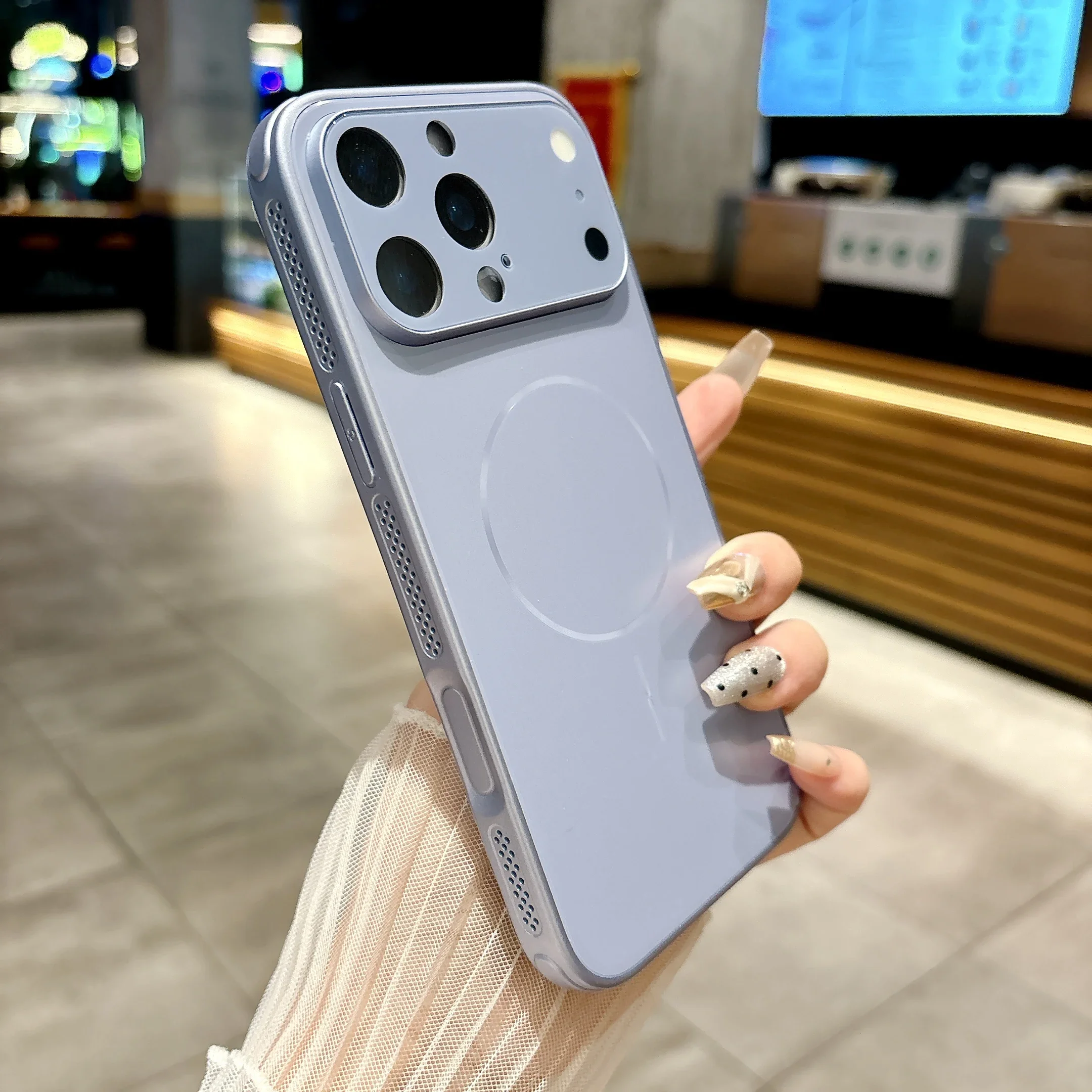 Capa Protetora Com Lente De Vidro Fosco (roxa) Para Iphone 15, Feita De Policarbonato Rígido À Prova De Choque.