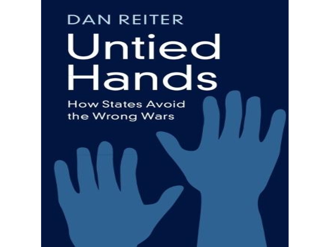 Livro Untied Hands de Dan Reiter (Inglês)