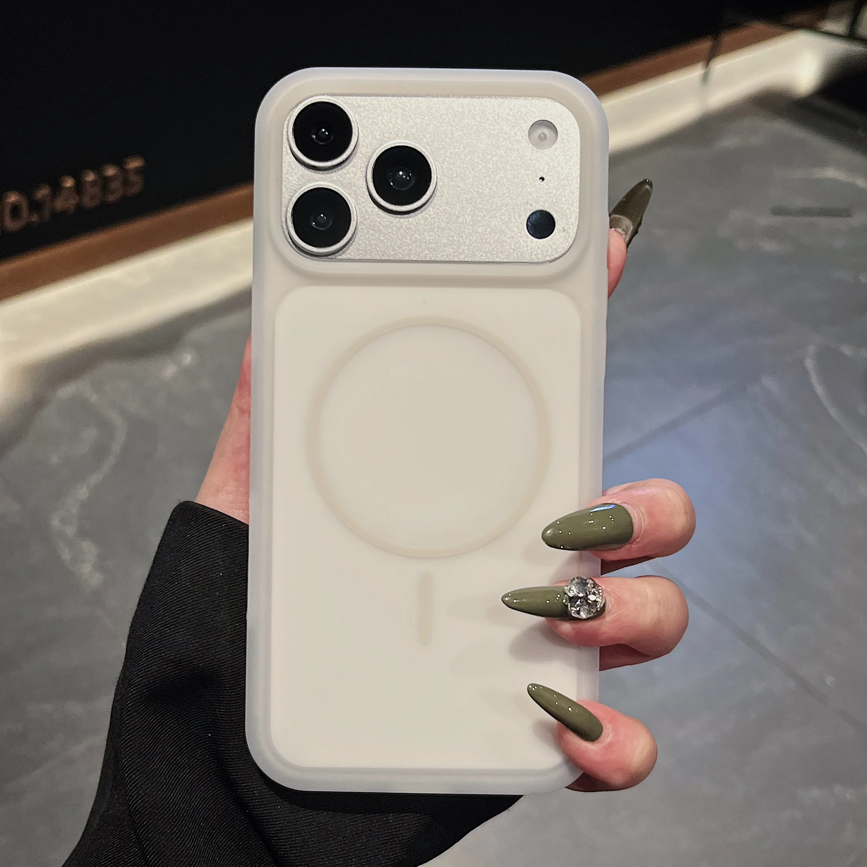 Capa De Silicone Macio Para Celular (iphone 15), Capa Protetora Magnética À Prova De Choque.