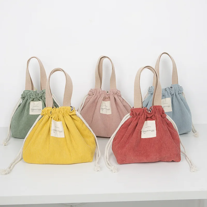 Lancheira Portátil Manchester com Cordão, Rosa, 19* 14* 20cm, Vermelha BRILVIBERA