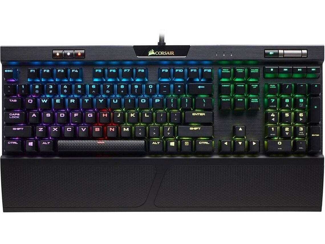 Teclado Gaming CORSAIR K70 RGB MK2 (Mecânico - Português - Preto)