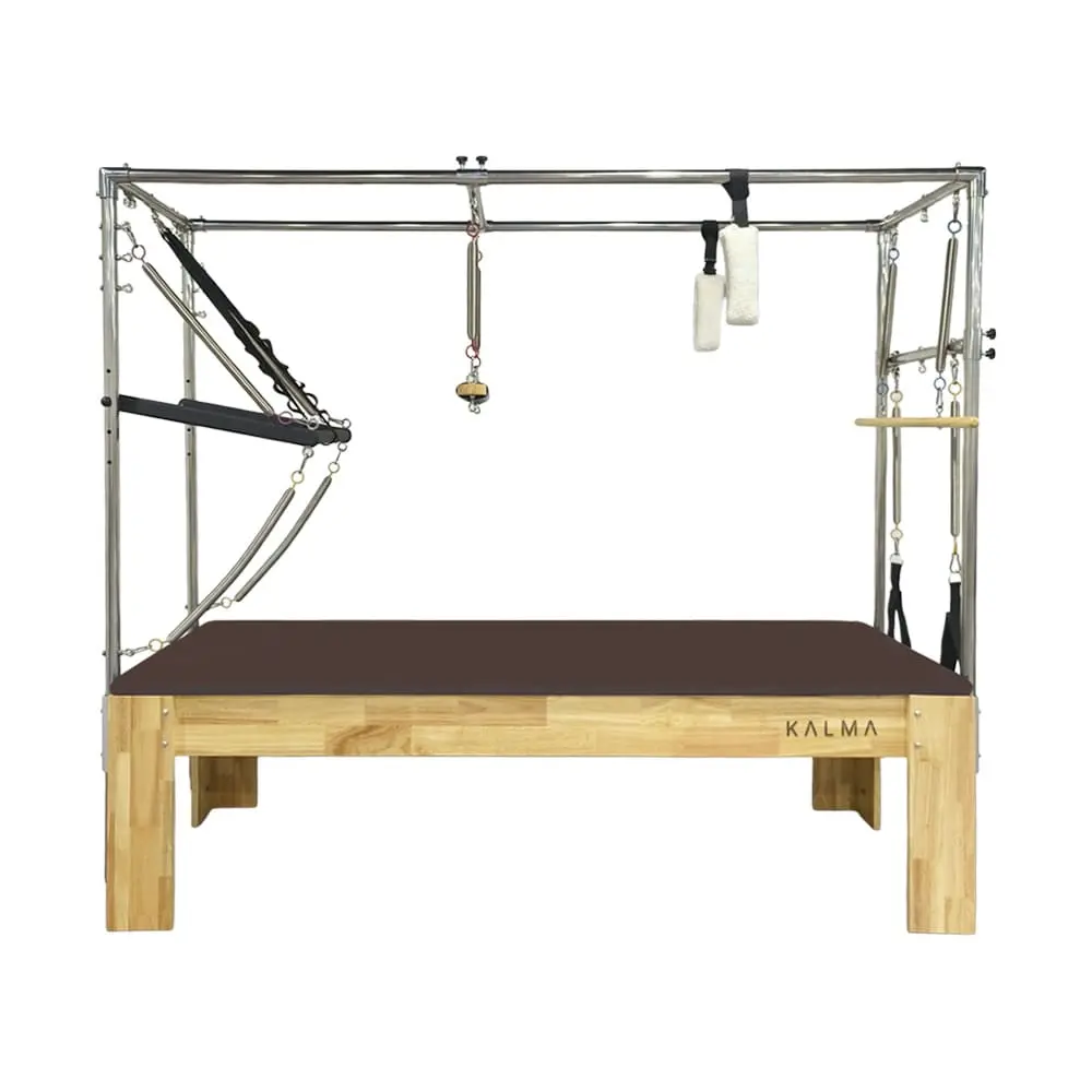 Máquina de Pilates Cadillac Reformer Kalma Da Fitness Tech | Madeira De Carvalho