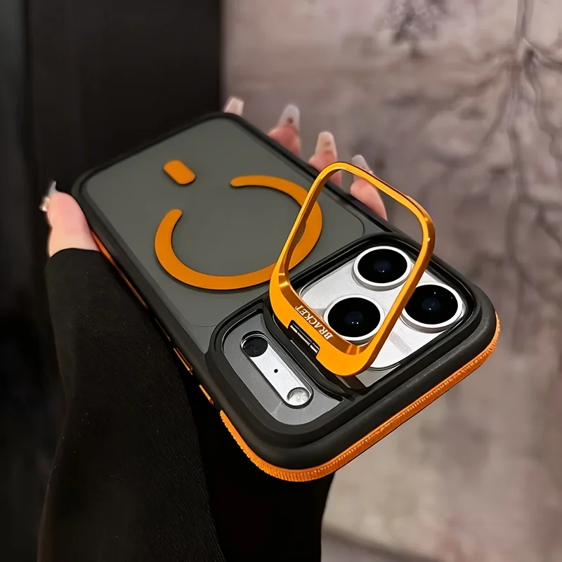 Capa Protetora Com Suporte Magnético Para Carregamento Sem Fio Magsafe (iphone 15 Plus Dourado)