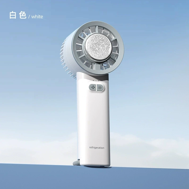 Mini Ventilador MDUG em Formato de Panda com Três Velocidades