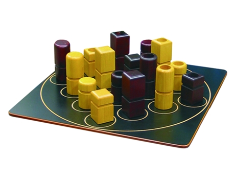 Jogo de Tabuleiro GIGAMIC Quarto - Giant (8 Anos)