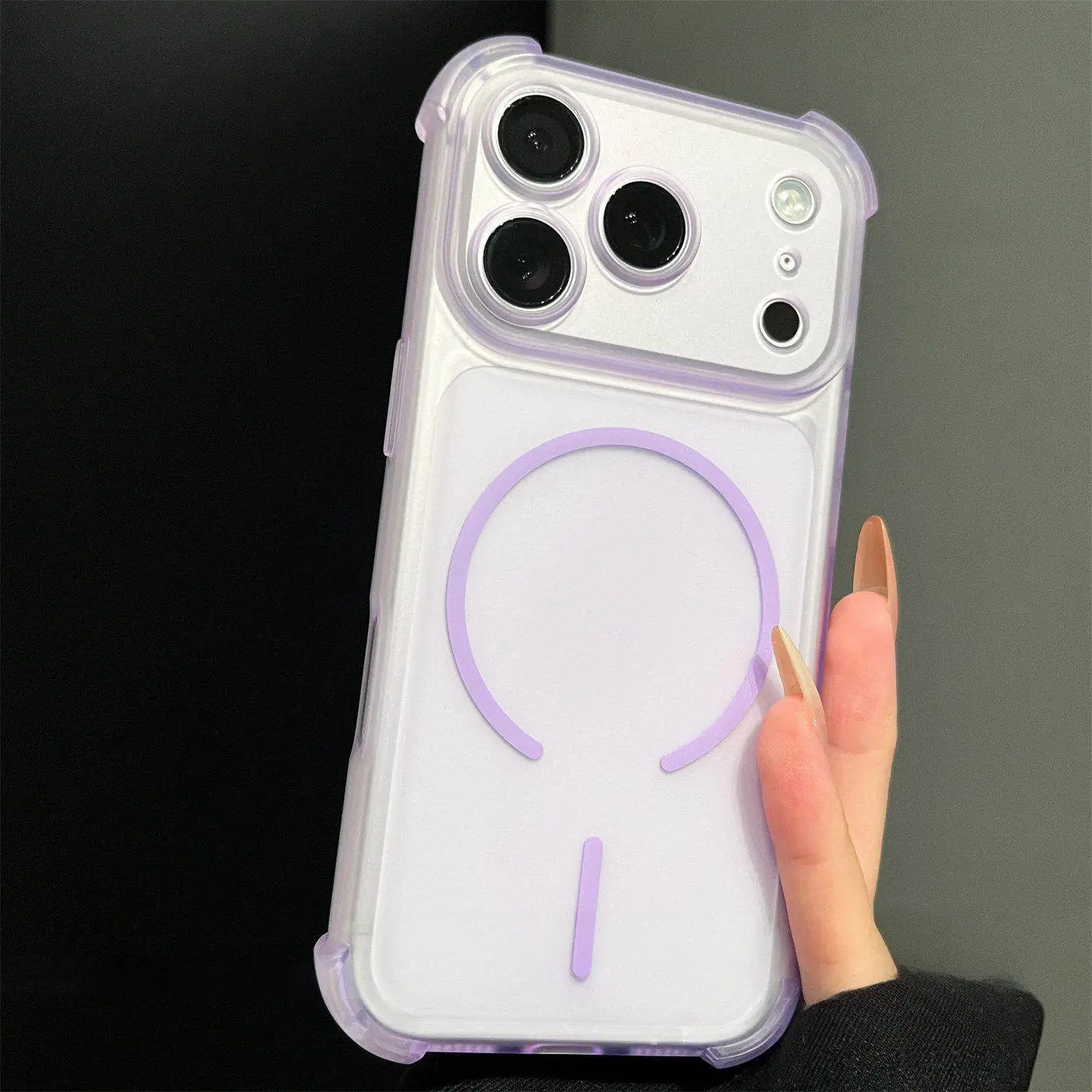 Capa Protetora Semitransparente À Prova De Choque (iphone 14 Plus), Com Função Magnética E Acabamento Fosco.