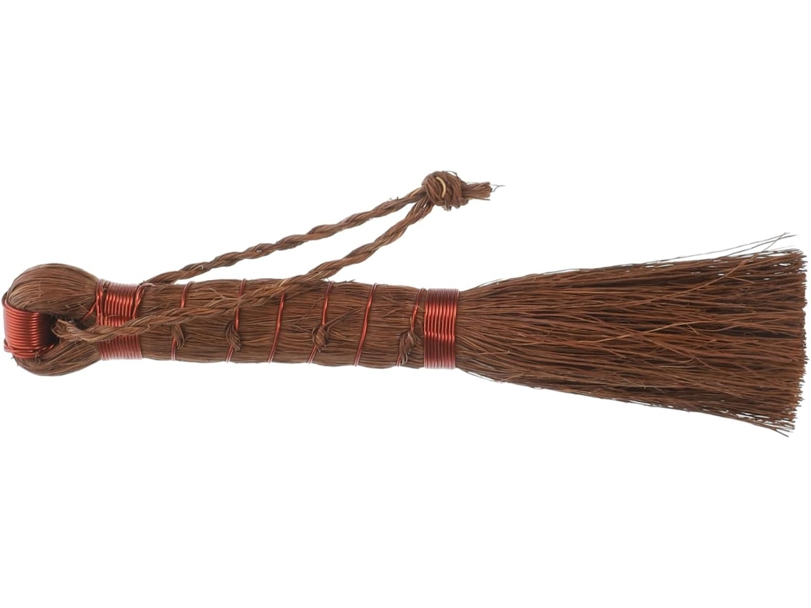 Escova Multifuncional De Fibra De Palmeira Marrom Para Limpeza E Jardinagem.