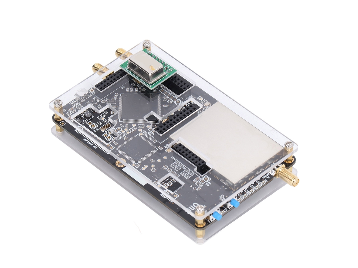 Módulo De Desenvolvimento De Rádio Software-defined Rf Laxiscreed 1mhz A 6ghz Com Antena Incluída