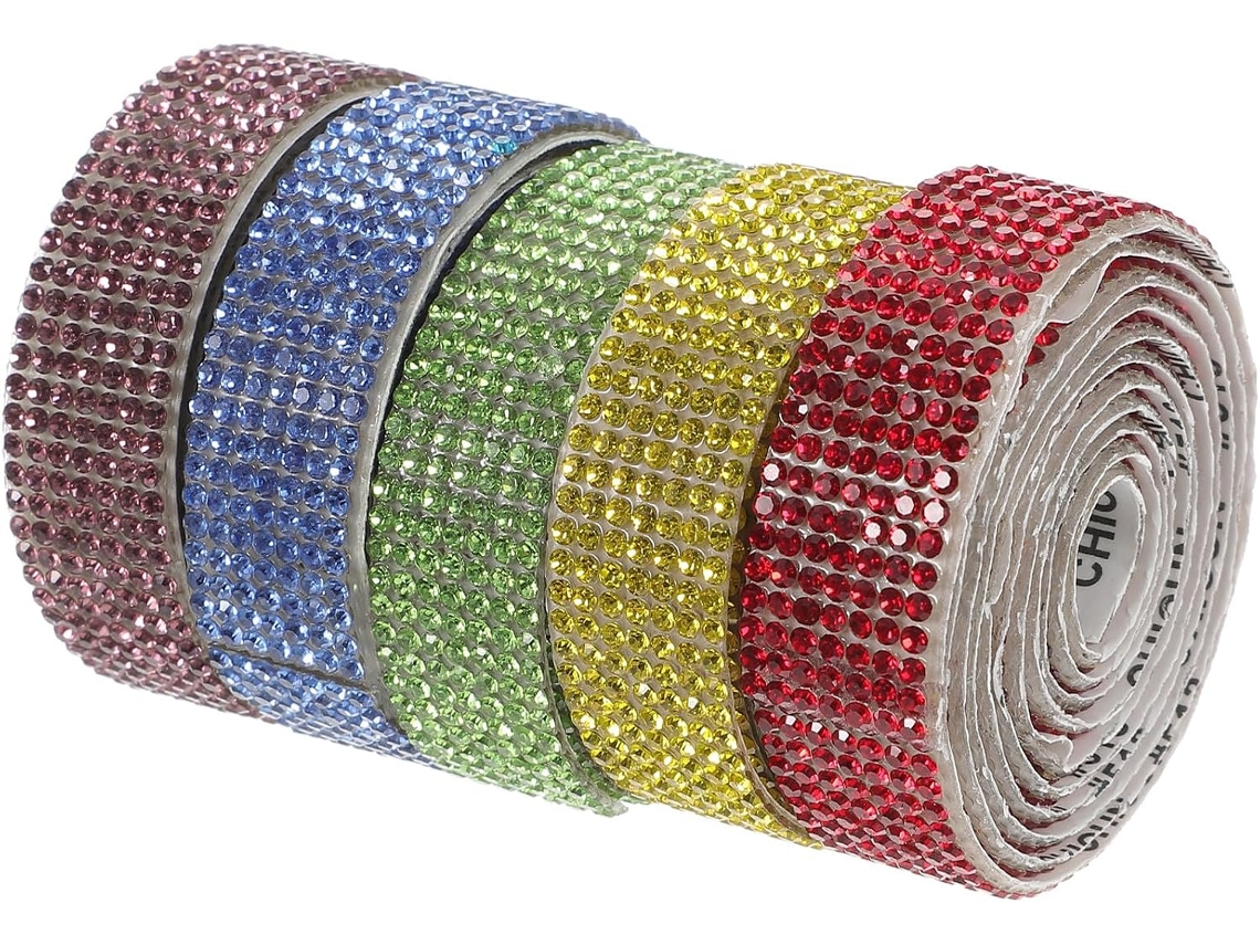 5 rolos de fita adesiva resistente com imitação de pedras preciosas para decoração artesanal em têxteis e calçados.