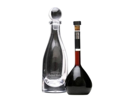 Brandy Conhaque SÁNCHEZ ROMATE Cardenal Mendoza Lujo Non Plus Ultra (0.7 L - 1 Unidade)
