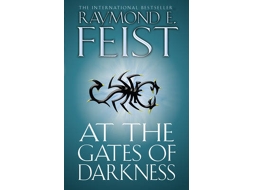 Livro At the Gates of Darkness de Raymond E Feist (Inglês)