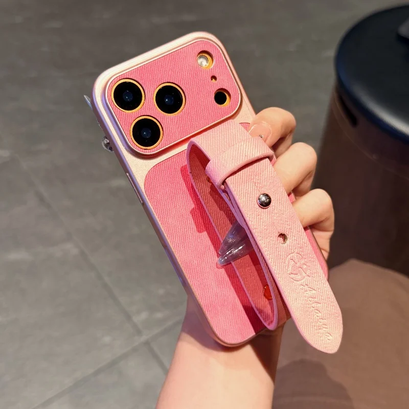 Capa Para Celular Com Alça De Pulso Em Jeans E Suporte, Feita De Couro Bovino (iphone 14 Rosa).