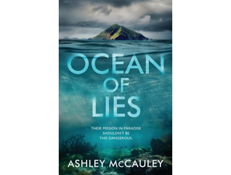 Livro Ocean of Lies de Ashley McCauley (Inglês)