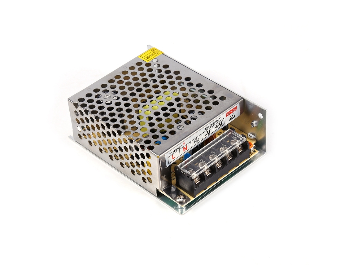Fonte De Alimentação Chaveada Regulada Dc 12v 5a