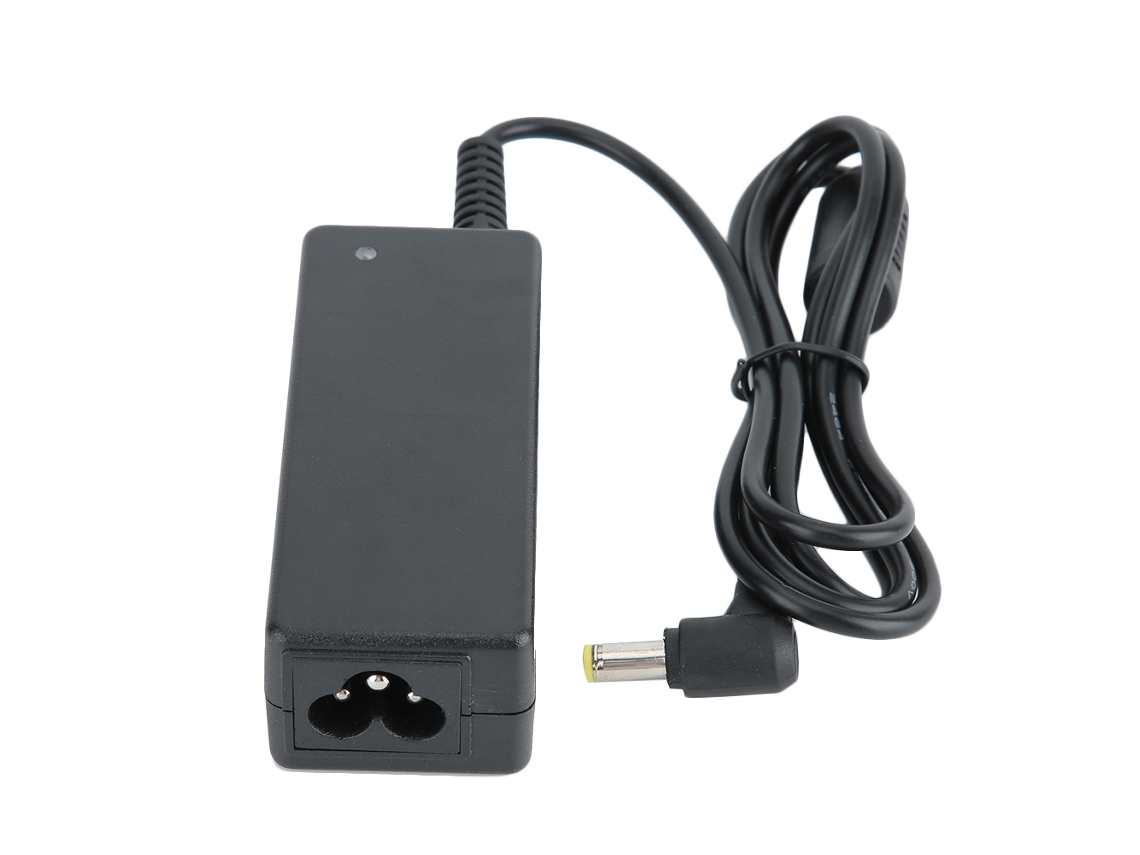 Adaptador De Alimentação Para Notebook Compatível Com Acer Z1402 P1ve6 Série E3-112