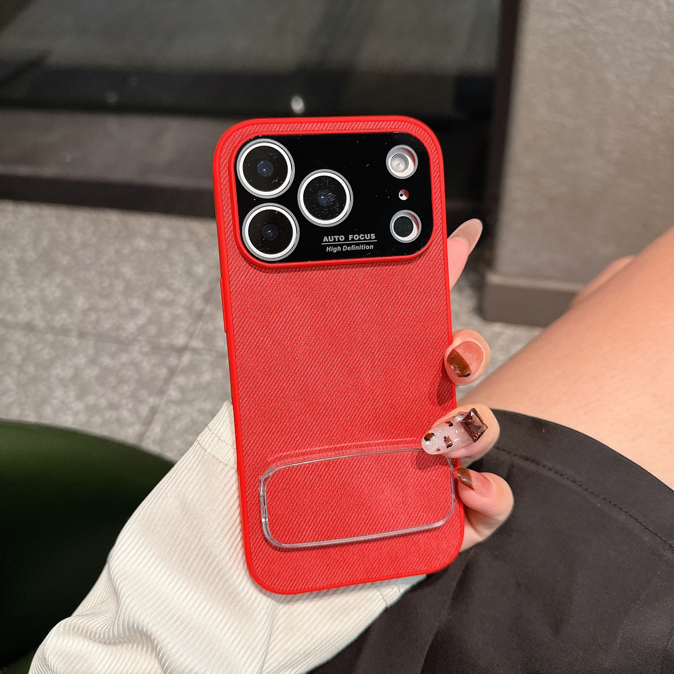Capa De Veludo Para Iphone (iphone 14 Pro Max, Vermelha) Com Suporte E Proteção Contra Impactos.
