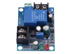 Controlador de Carga Automática 30A para Baterias 12V