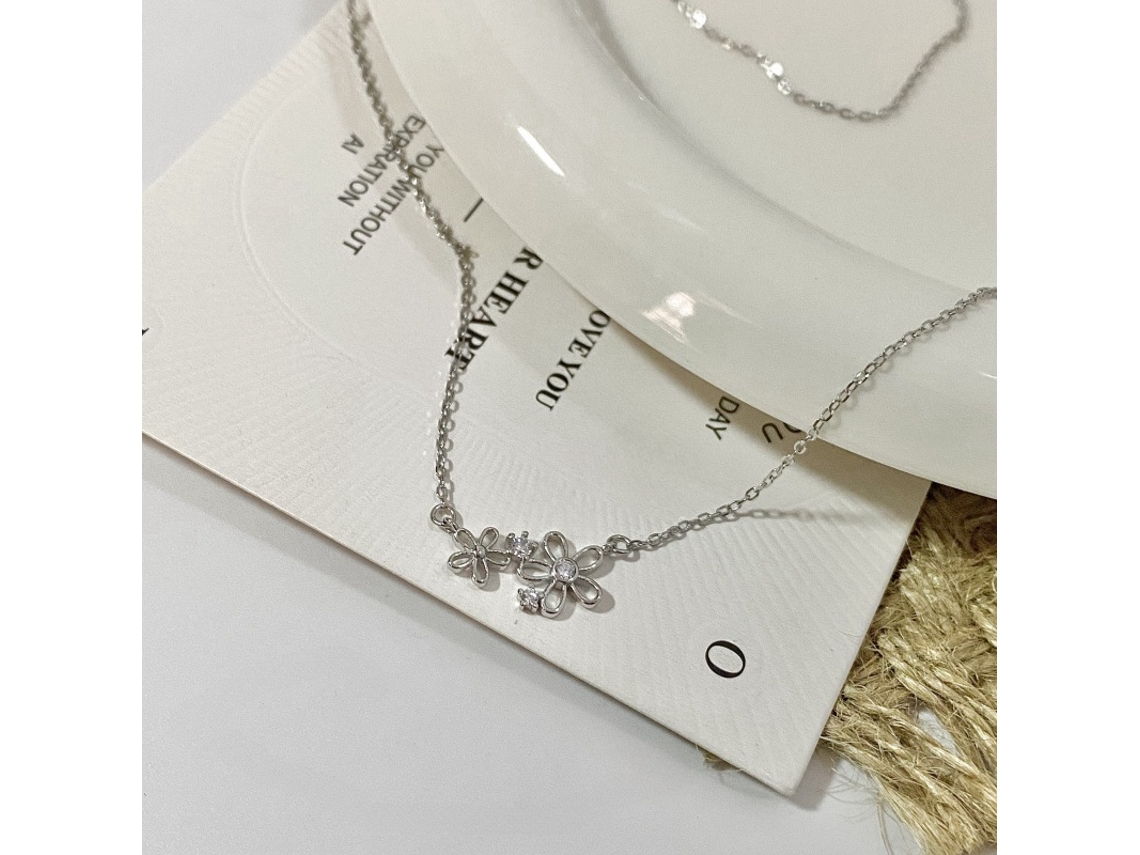 Prata de Lei 925, Duas Pequenas Margaridas Estilo Japonês e Coreano Simples e Elegante, Amuleto da Sorte Versátil MDUG (ouro Branco)