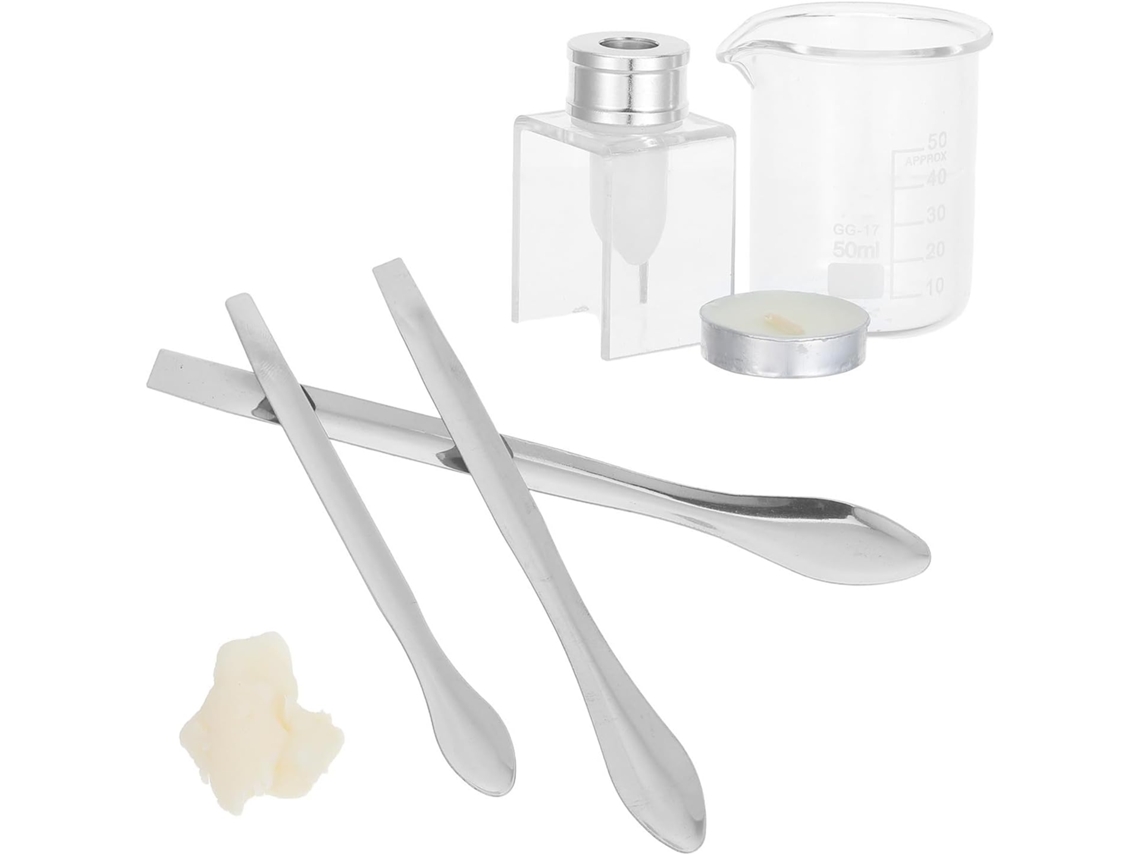 Kit de reparo Batom Faça você mesmo com molde de silicone e copo medidor.