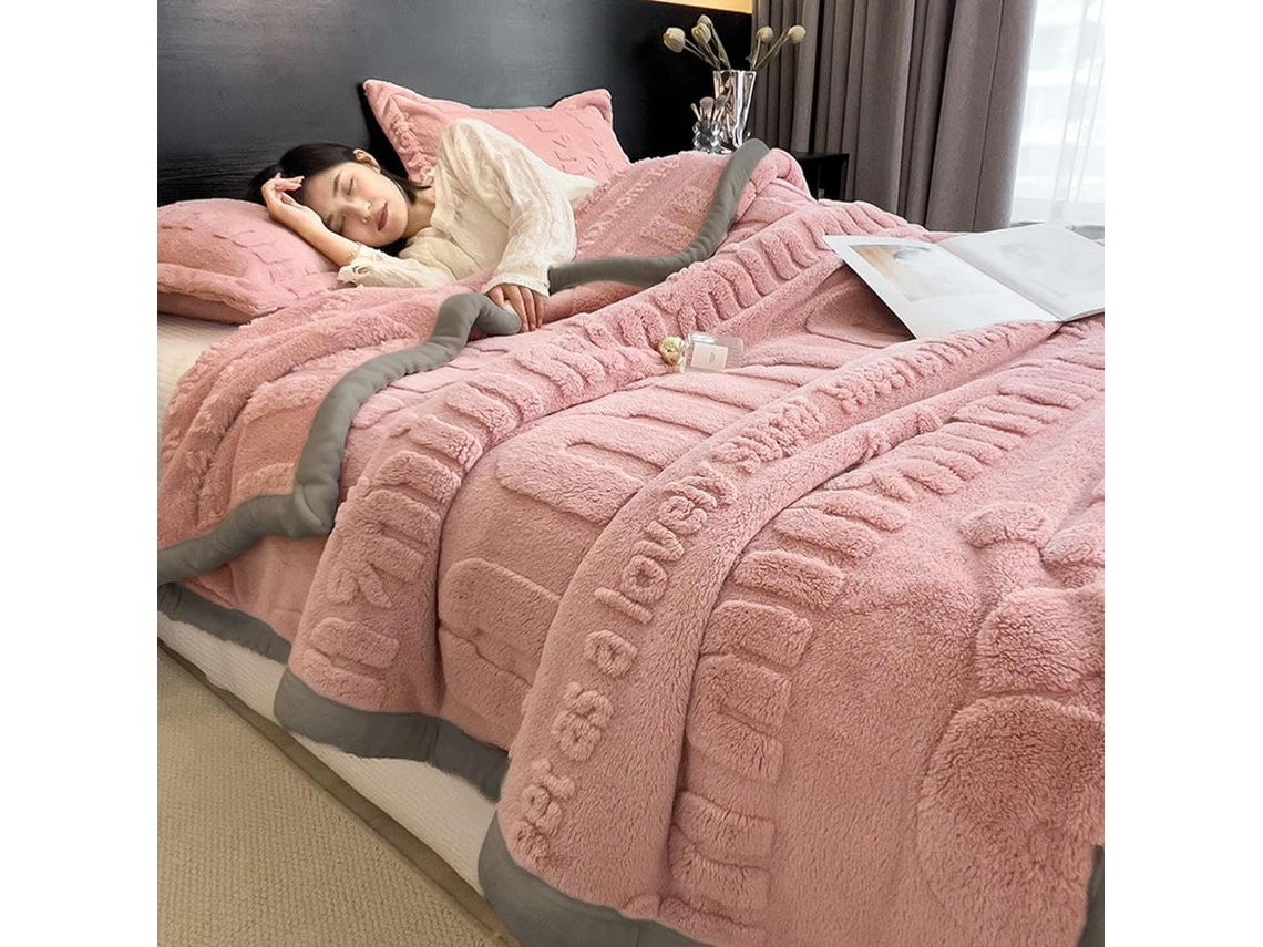 Manta de Lã Coral Quentinha para Outono e Inverno Veludo Jacquard com Letras Macia Felpuda, Macio, Quente, Ide